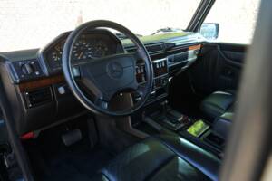 Immagine 39/50 di Mercedes-Benz G 320 (SWB) (1996)