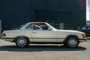 Afbeelding 5/50 van Mercedes-Benz 450 SLC (1972)