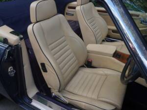 Image 10/20 of Jaguar XJS 5.3 V12 (1989)