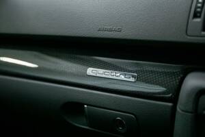 Imagen 25/33 de Audi A4 2.0 TFSI DTM (2005)