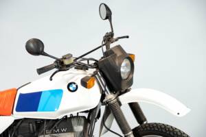 Image 32/49 de BMW DUMMY (1983)
