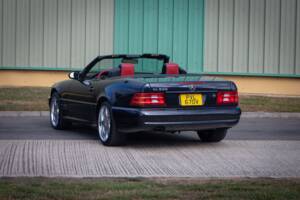 Bild 5/26 von Mercedes-Benz SL 500 (1999)