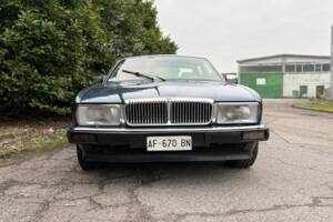 Immagine 2/31 di Jaguar XJ 40 (XJ-R) (1989)