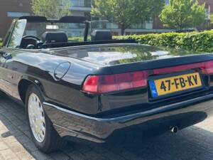 Image 6/6 de Alfa Romeo 1.6 Spider (1992)