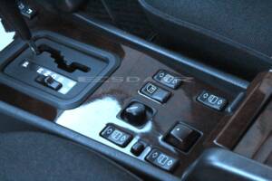 Bild 24/31 von Mercedes-Benz E 200 (1996)