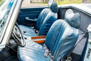 Image 3/5 de Mercedes-Benz 280 SL (1970)