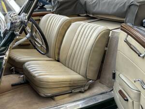 Bild 28/45 von Mercedes-Benz 540 K Cabriolet A (1937)