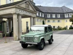 Imagen 1/10 de Land Rover Defender 110 Heritage (2015)