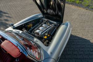Image 33/43 of Mercedes-Benz 300 SL Roadster (1958)