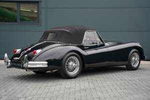 Image 25/50 of Jaguar XK 140 DHC (1956)