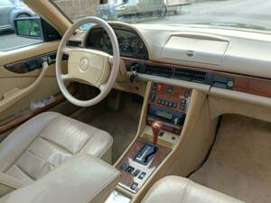 Bild 33/47 von Mercedes-Benz 560 SEC (1987)