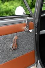 Image 19/24 of Austin Mini 1000 (1970)