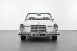 Image 7/33 de Mercedes-Benz 280 SE 3,5 (1970)