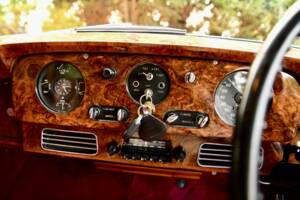 Bild 42/50 von Bentley S 1 (1957)