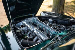 Afbeelding 61/76 van Aston Martin DB 4 (1961)