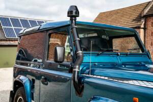 Bild 38/50 von Land Rover Defender 110 Turbo Diesel (1999)