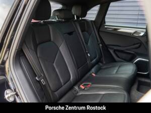 Image 28/36 de Porsche Macan GTS (2020)