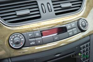 Bild 45/50 von Mercedes-Benz CLS 350 CGI (2008)