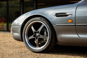 Bild 8/32 von Aston Martin DB 7 Vantage Prototype (1995)