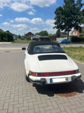 Immagine 4/18 di Porsche 911 Carrera 3.2 (1986)