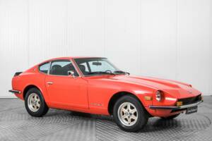 Image 5/50 of Datsun 240 Z (1974)