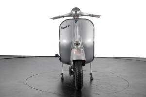 Image 3/9 of Piaggio DUMMY (1961)