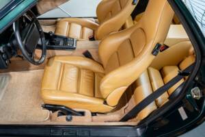 Immagine 17/22 di Porsche 928 S4 Clubsport (1988)