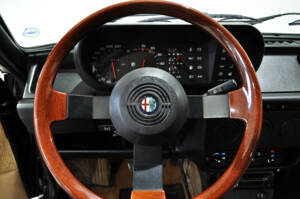 Imagen 19/30 de Alfa Romeo Giulietta 1.6 (1985)