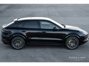Image 4/32 of Porsche Cayenne Coupé E-Hybrid (2020)