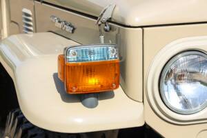 Bild 22/50 von Toyota Land Cruiser BJ 40 (1977)