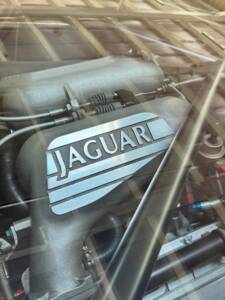 Imagen 15/47 de Jaguar XJ 220 (1993)