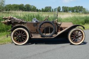 Image 5/66 of Regal Model T Underslung (1913)