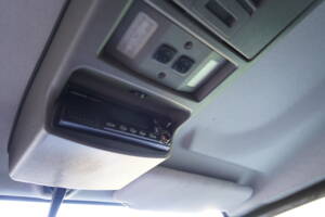 Bild 36/73 von Land Rover Defender 90 (2008)