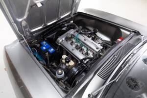 Imagen 23/36 de Alfa Romeo Giulia 1600 GT Junior (1973)