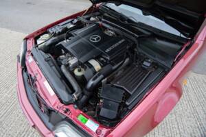 Image 23/28 of Mercedes-Benz 500 SL (1992)