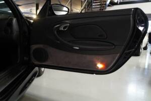 Bild 45/50 von Porsche 911 Carrera (1999)