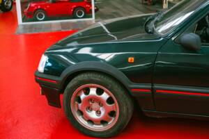 Image 10/33 of Peugeot 205 GTi 1.9 (1993)