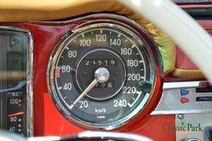 Image 34/50 de Mercedes-Benz 230 SL (1964)