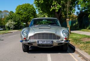 Immagine 5/27 di Aston Martin DB 6 Mk II (1971)