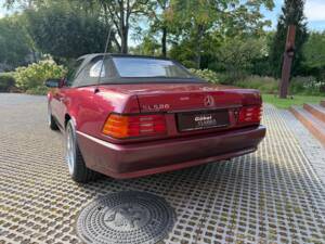Image 7/34 de Mercedes-Benz 500 SL (1993)