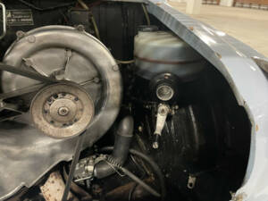 Immagine 11/50 di Piaggio Vespa 400 (1961)