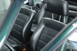 Image 18/36 of Volkswagen Golf Mk I Convertible 1.8 (1993)