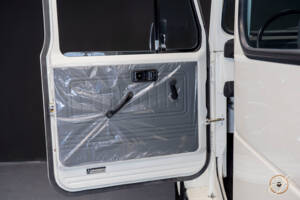 Image 14/21 de Toyota Land Cruiser FJ 40 (1981)