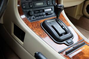 Image 74/77 de Jaguar XJ 40 (XJ-R) (1993)