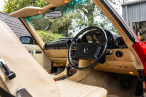 Image 48/59 of Mercedes-Benz 300 SL (1989)
