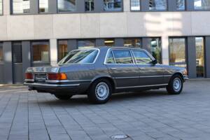 Afbeelding 42/46 van Mercedes-Benz 450 SEL 6,9 (1977)