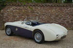 Image 33/50 of Austin-Healey 100&#x2F;4 (BN1) (1953)