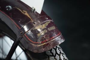 Image 33/46 of Moto Guzzi DUMMY (1972)