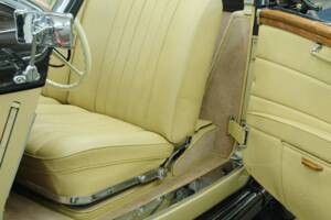 Bild 36/50 von Mercedes-Benz 320n Cabriolet A (1938)