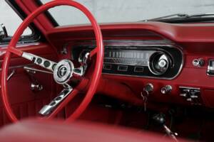 Image 25/50 of Ford Mustang 289 (1964)